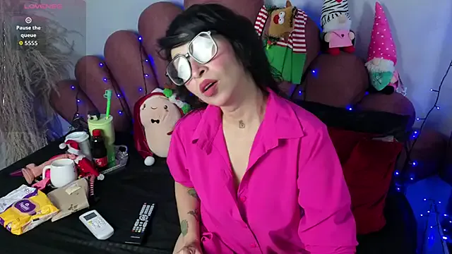 CHIARAJJONES on StripChat