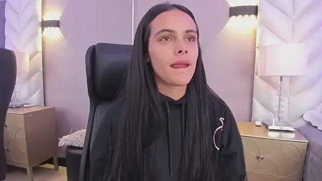 ChloeHarper_ on StripChat