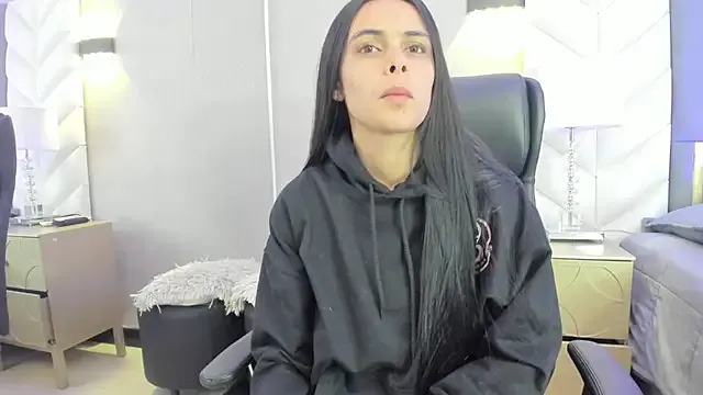 ChloeHarper_ on StripChat