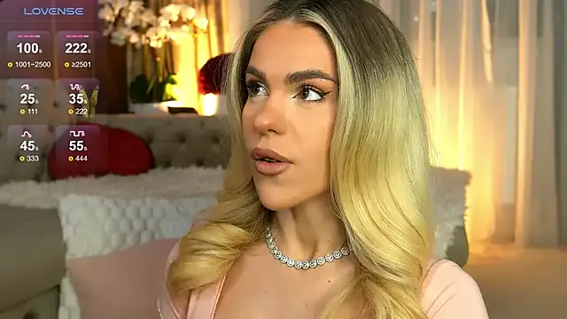 ChloeVelvetx — Two fingers going crazy  #FINGERING