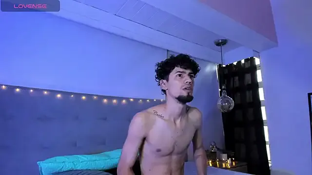 Chris_Angel_ — Completely naked, he shows his anus