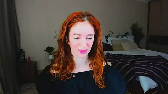 ChristinaConteeree — kiss