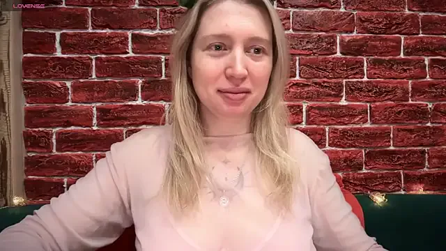 CitrusBlissss on StripChat