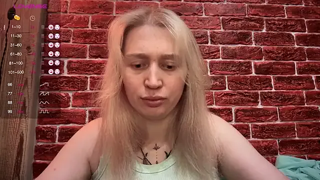 CitrusBlissss on StripChat