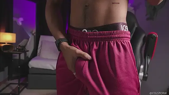 Colstorw_ on StripChat