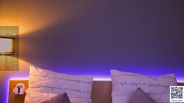 CottaDakota on StripChat