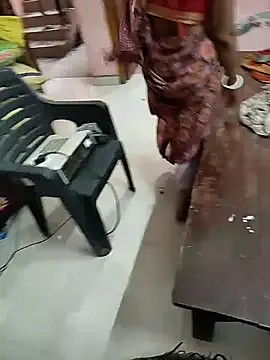 COUPLLE_VILLAGE — Group on StripChat