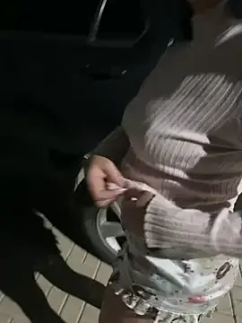 Craziness_street — Flash buttocks