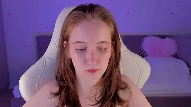 CrystalSoul_ on StripChat