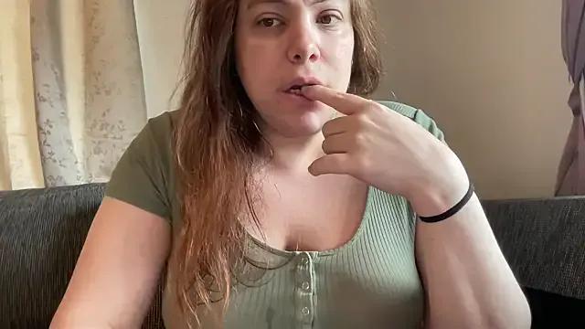 Freechat cumwithmee3 on StripChat