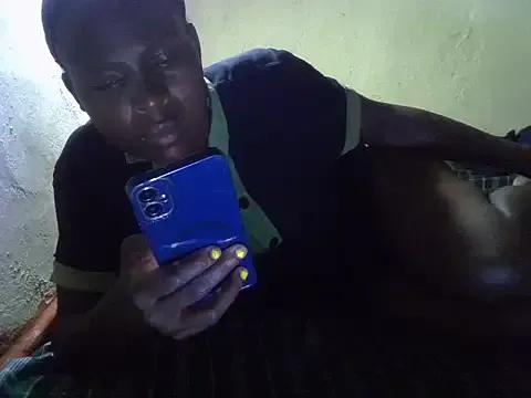 Freechat cute-shamza on StripChat