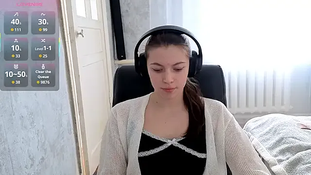 CutieAnny on StripChat