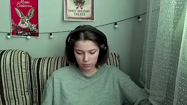 CutieAnny on StripChat