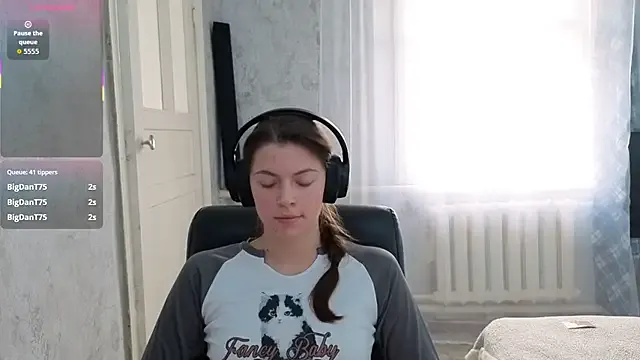 CutieAnny on StripChat