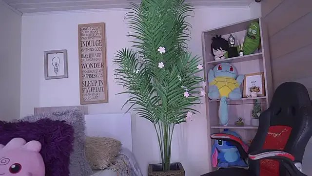 dakotaa_01 — off pantys