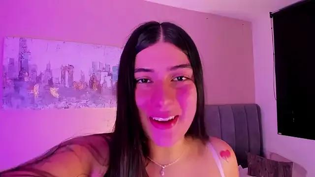 Freechat dakotaa__ on StripChat