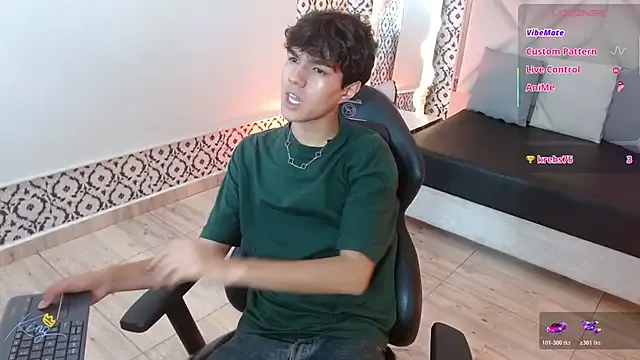 Damian_tay