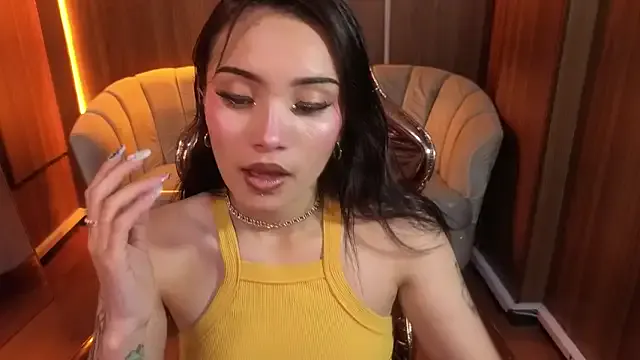 Daphne_nicole_b