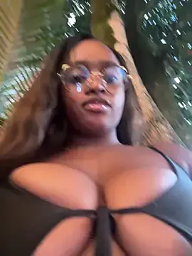 darle_volant on StripChat