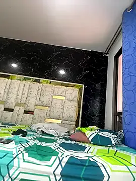 DayanaDG on StripChat