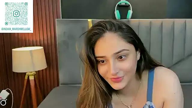 Group demieliss on StripChat