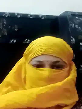 Desi_Heat_Couple's avatar