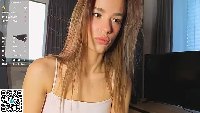 DiannMccarl — Move the toy under my pantyes !