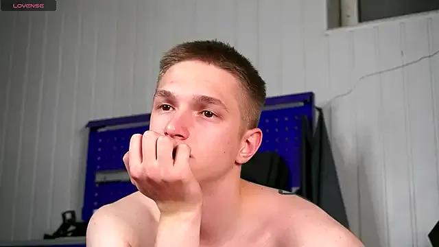 Freechat dustyn_fox on StripChat