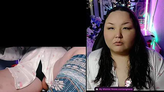 EmGreens on StripChat