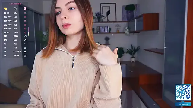 ErlinaBuoy on StripChat