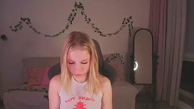 StripChat Eva_Davi is Freechat Eva_Davi — MESSY AND DEEP BLOW JOB