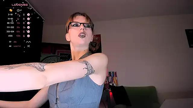 StripChat Felicia_Bri is Freechat Felicia_Bri — buttplug play