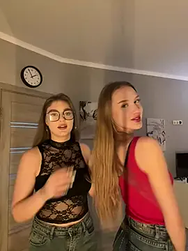 findwayout on StripChat