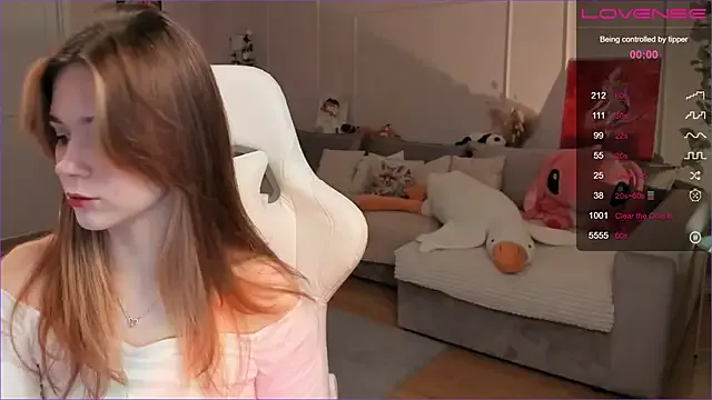 Frau_Lina on StripChat