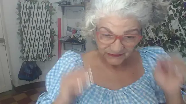 FunnyGrandma on StripChat