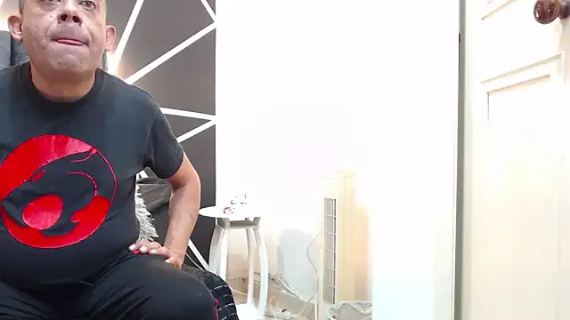 GabrielandAbigail — BLOW JOB in our ofice