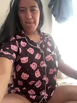 Gaby_Gabbyy — Naked + Zoom pussy + Spank pussy