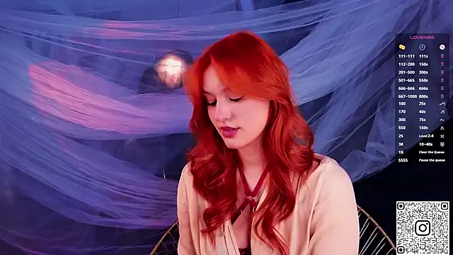 GildedKitten on StripChat