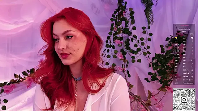 GildedKitten — Oil on my tits 