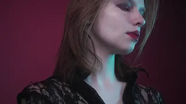 ginger_hugs on StripChat