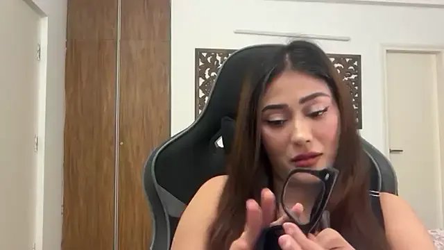 GoddessAnna on StripChat 
