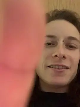 GoldenPussy1329 — Faites vous kiffer 