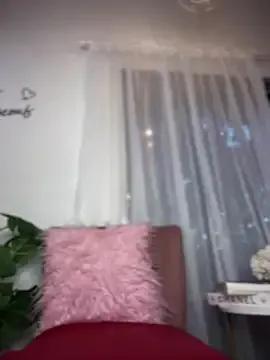 Freechat GoodGirlGoneXXX on StripChat