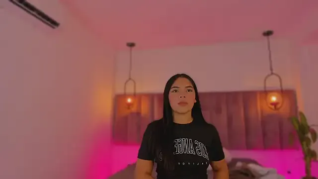 Haily_b — ASS FINGERING + BUTTPLUG TOY