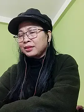 Hangem111 on StripChat