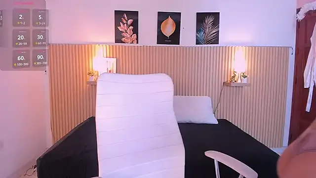 Harmony_Malkova on StripChat