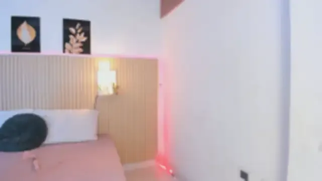 Harmony_Malkova on StripChat