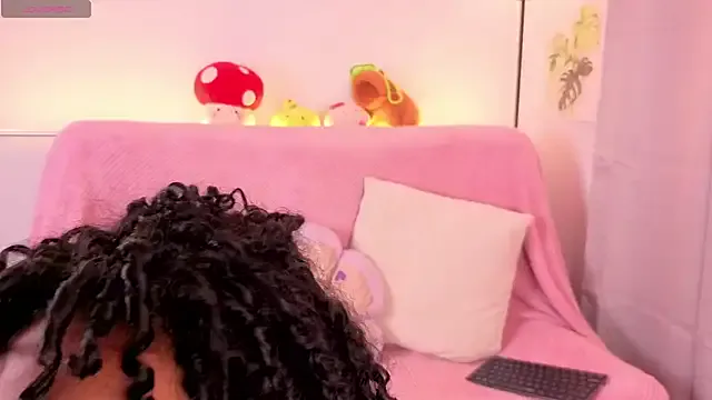 Heily_Fox — Fingering pussy 2 min control