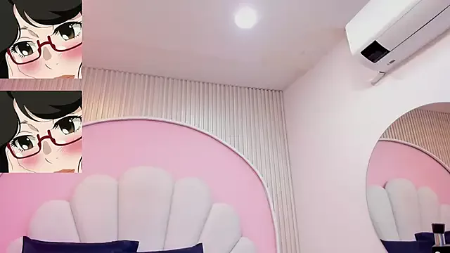 hinata_dolly on StripChat