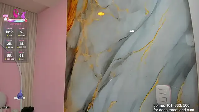 hinata_dolly on StripChat